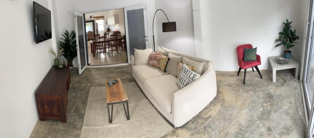 Villa Susanna 3 Bedroom 2 Bathroom House Sleeps 6Plus Willemstad Exterior photo