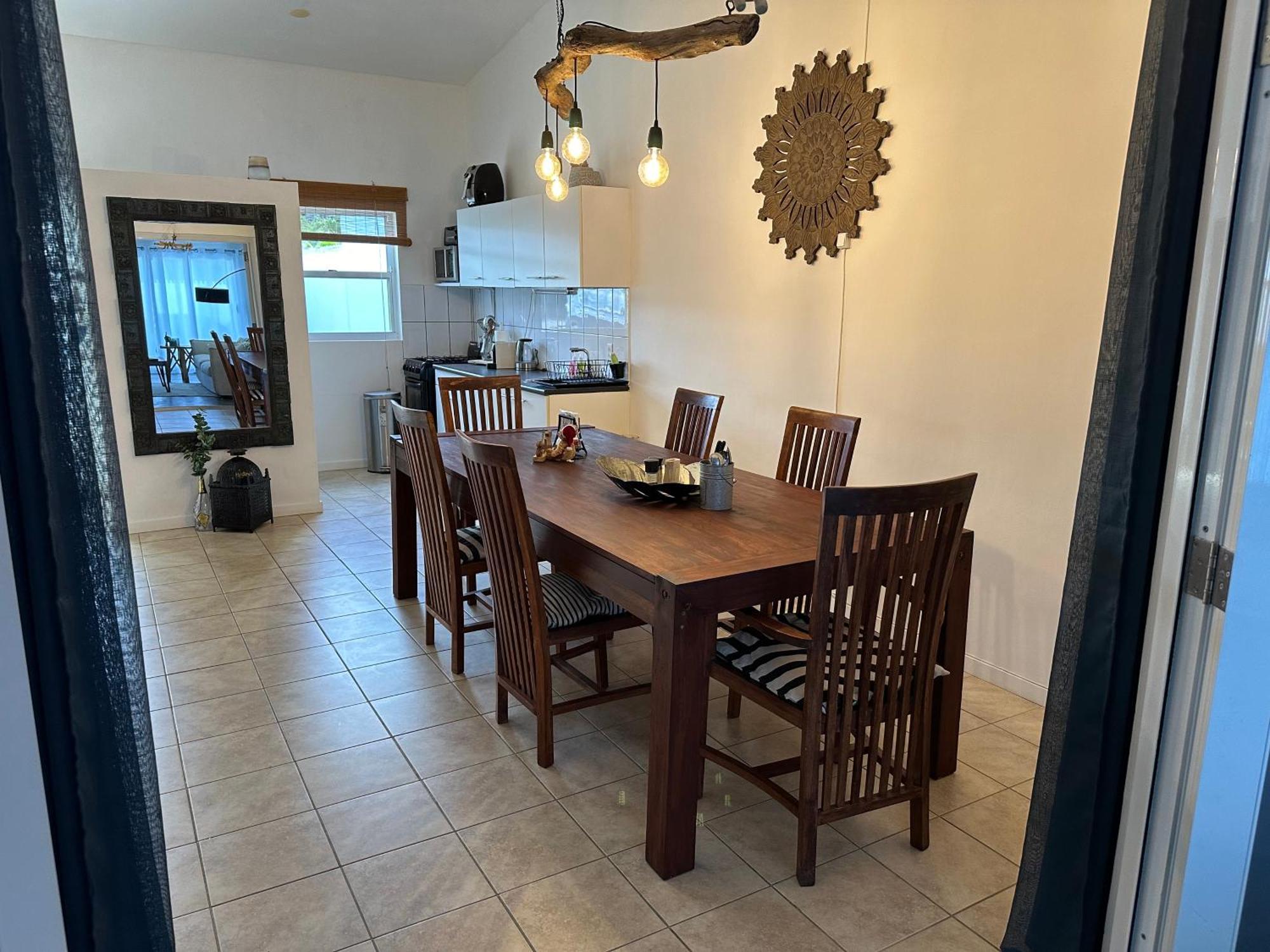 Villa Susanna 3 Bedroom 2 Bathroom House Sleeps 6Plus Willemstad Exterior photo